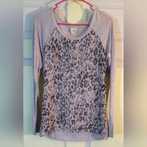 Daytrip Leopard Top Size Medium